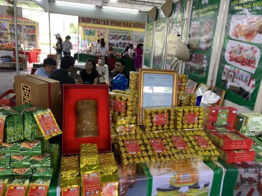 Địa chỉ mua Trà xanh Thái Nguyên giá rẻ giao tận nhà
